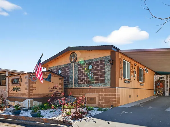 145 Circulo Todos, Rohnert Park, CA 94928