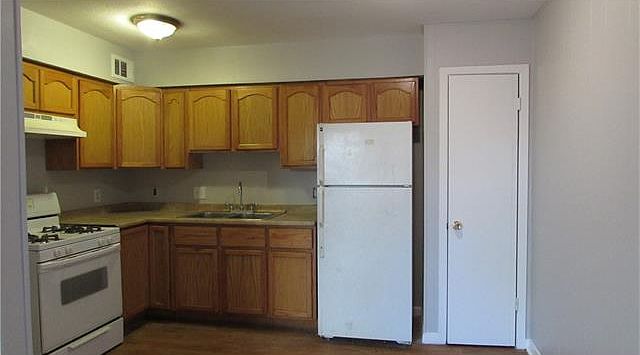1st image of 2206 Mission Hill Cir APT 104