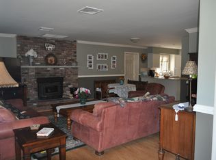 17 Airport Rd, Hackettstown, NJ 07840