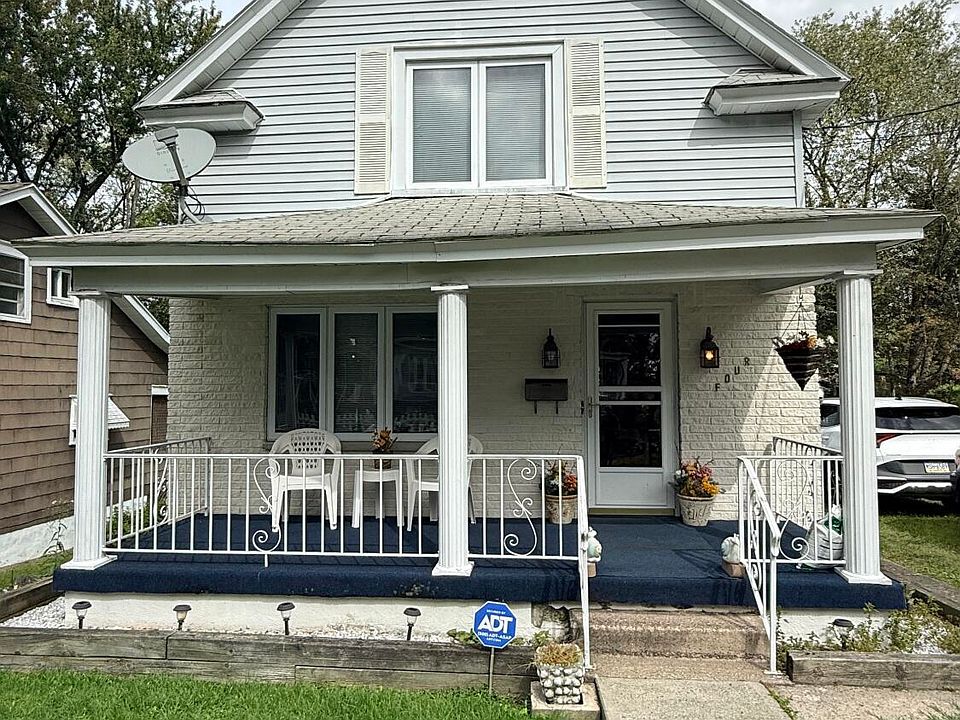 1st image of 4 Clay Ave