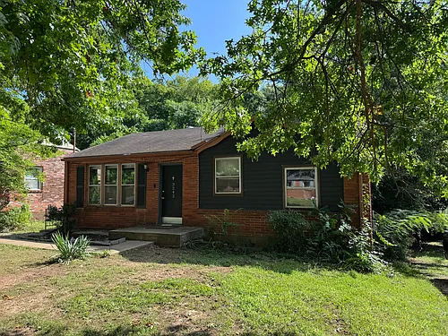 3242 Panorama Dr Photo 1