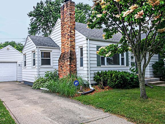 2nd image of 521 Donna Dr
