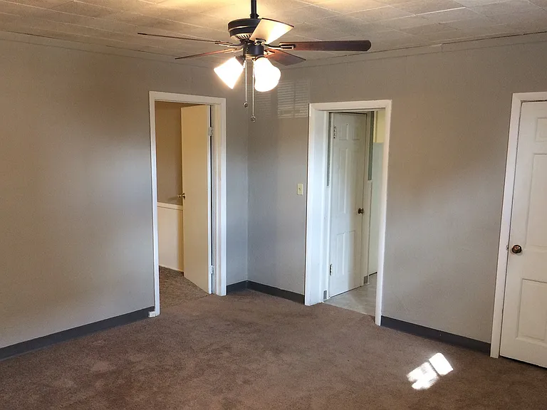 3902 Harney St — Photo 23