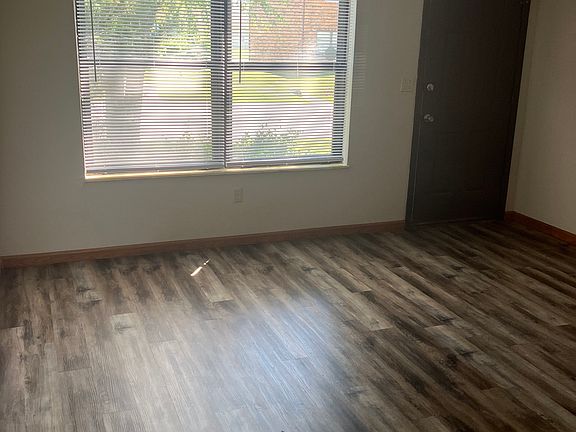 4th image of 1009 Belle Valley Dr APT 2