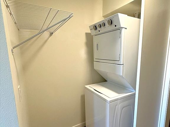 3rd image of 13655 SW Jenkins Rd #105