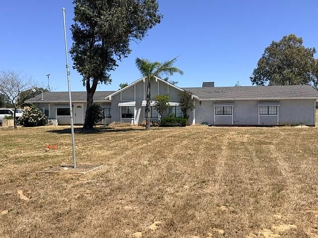 1st image of 4081 La Grange Rd