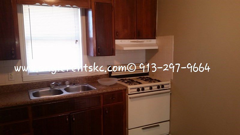 1st image of 1718 Richmond Ave
