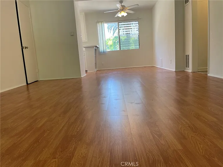 630 San Vicente Blvd #E — Photo 3