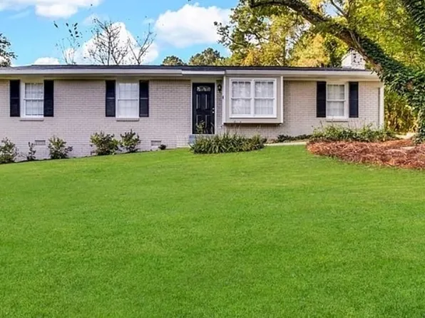 29 Hickory Ct, Dallas, GA 30157