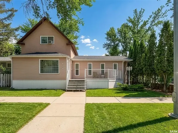 408 Duffield STREET W, Moose Jaw, SK S6H 5H8