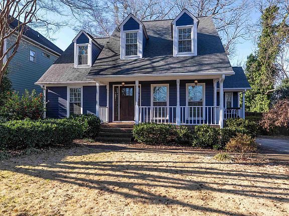 2nd image of 19 Oak Crest Ct