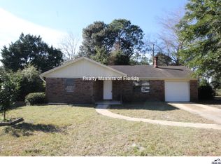 7642 Sandy Creek Dr, Pensacola, FL 32506