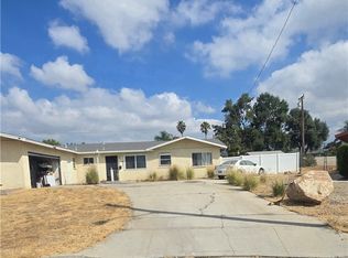 454 E Mariposa Dr, Rialto, CA 92376