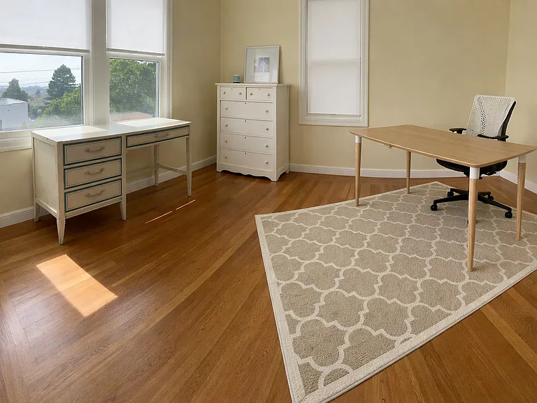 631 Vincente Ave — Photo 3