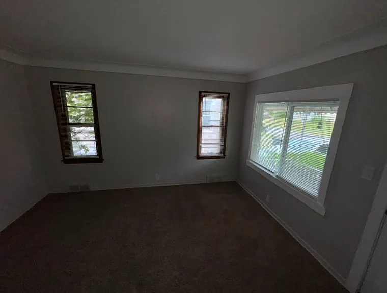 12037 Corbett St — Photo 3