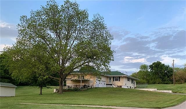 1st image of 5724 Pleasant Ave