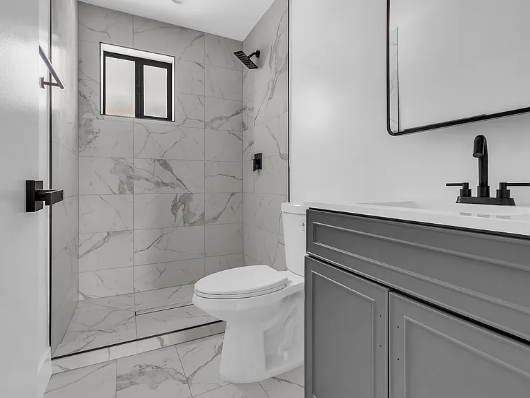 1571 Ricardo St #3 — Photo 8