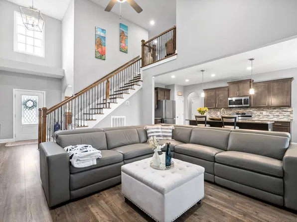 1176 Forsythia Trce, Clarksville, TN 37043