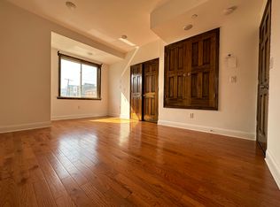 1227 N 15th St #2B-1, Philadelphia, PA 19121