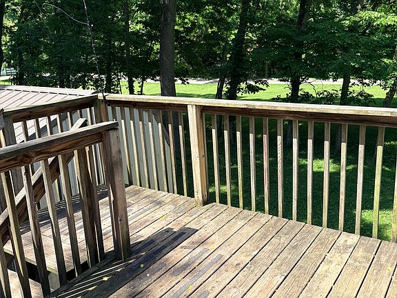 2nd image of 1409 New Paris Pike #4