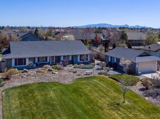1950 NW 22nd St, Redmond, OR 97756