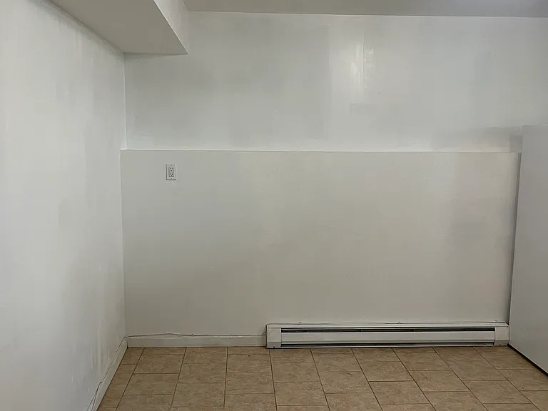 72 Byrne Ave #2 — Photo 12