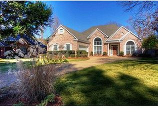 422 Violet Dr, Madison, MS