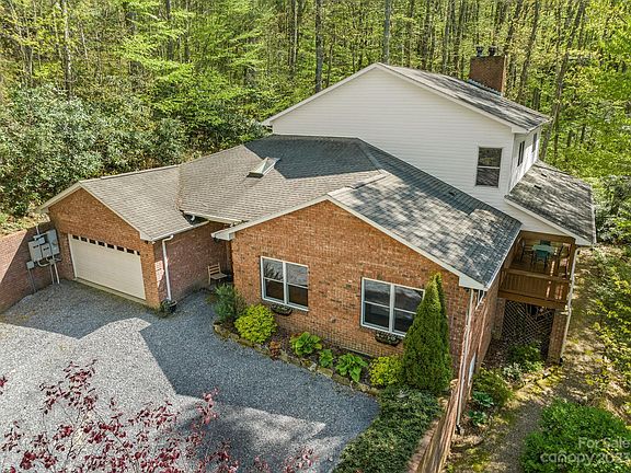 4th image of 31 Thrush Dr
