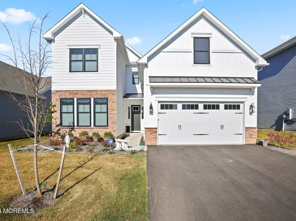 5 Begonia Drive, Manalapan, NJ 07726