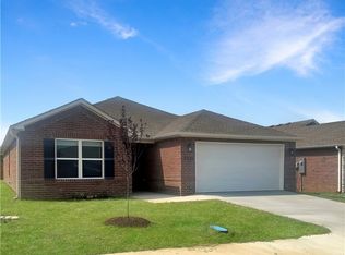 7935 Windflower Ln, Fort Smith, AR 72916