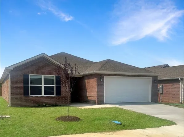 7935 Windflower Ln, Fort Smith, AR 72916