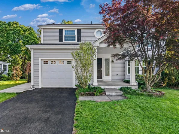 10462 Brackets Ford Cir, Manassas, VA 20110