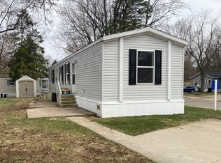 212 Woodcreek Ct, Oakland, MI