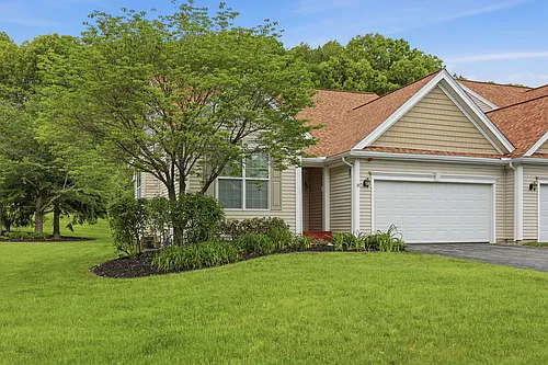 39 Brook Ln Photo 1