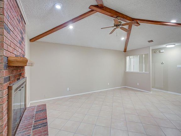 3rd image of 2710 College Park Dr