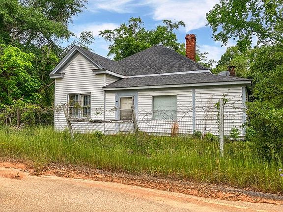 2nd image of 5234 Old Mike Padgett Highway