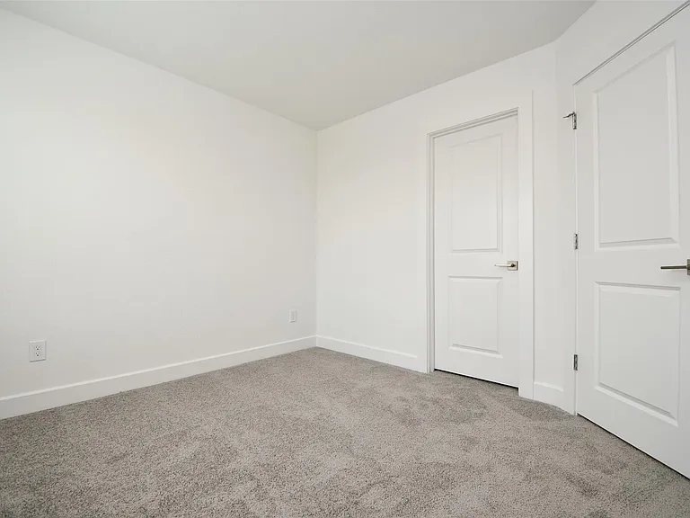 2209 Via Laura Ln — Photo 36