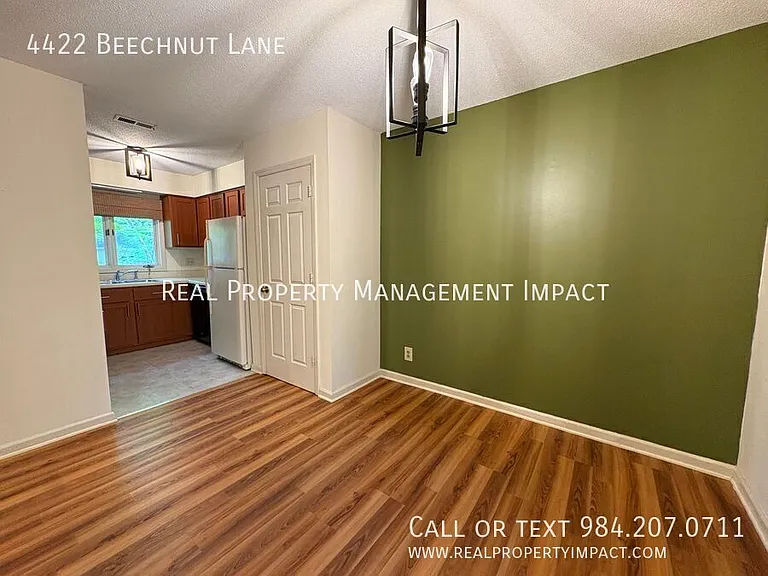 4422 Beechnut Ln — Photo 10