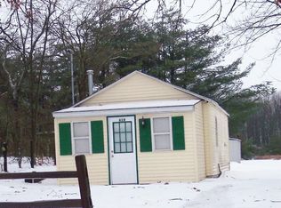 618 N Oakwood St, North Judson, IN 46366