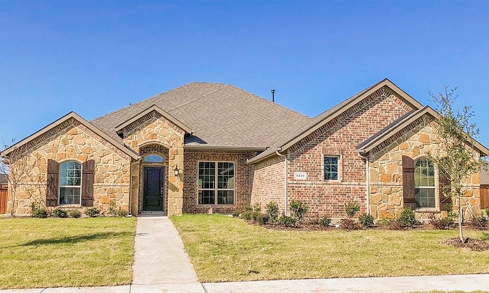 1st image of 3210 Pecos Ln