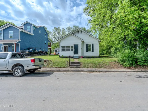 305 McGinley St, Maryville, TN 37804