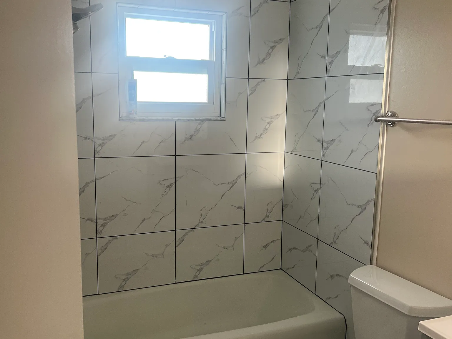 2 bed, 1.5 bath, 1250 sqft, $1,950 — Photo 2