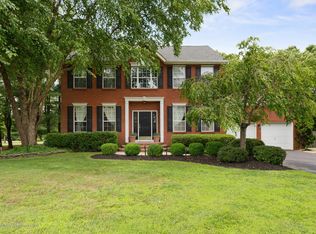2 Thresher Ct, Tinton Falls, NJ 07753