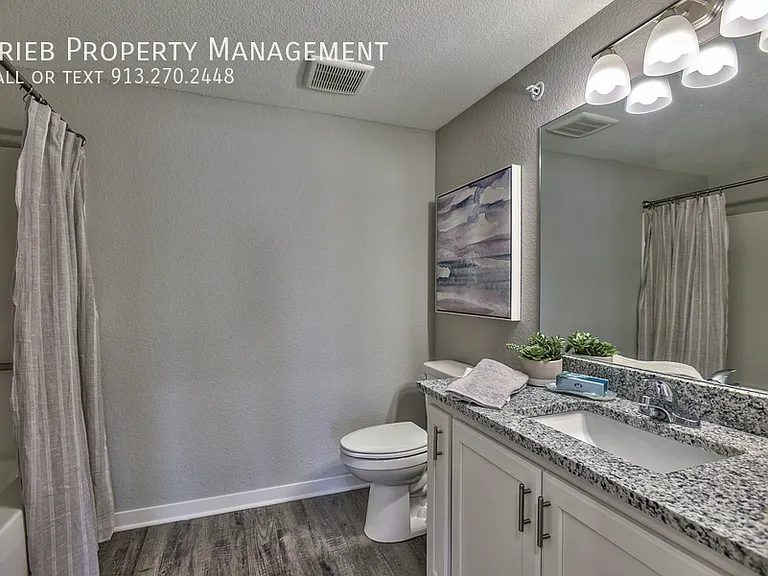 12321 S Chelsea St #3-105 — Photo 20