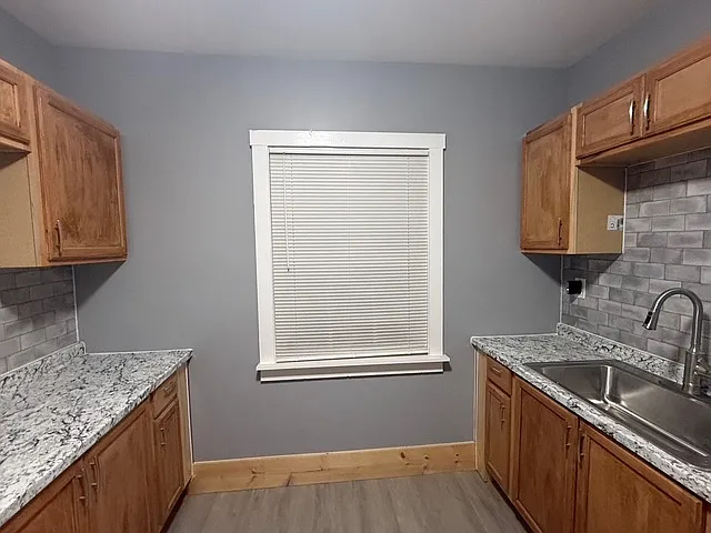 GALLEY KITCHEN