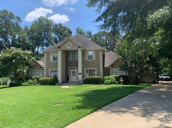 516 Mountain Ridge Rd, Millbrook, AL 36054