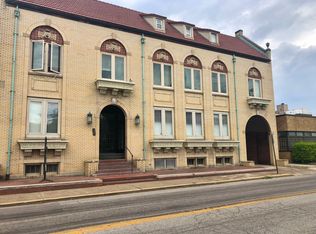 118 Walnut St #B, Evansville, IN 47708