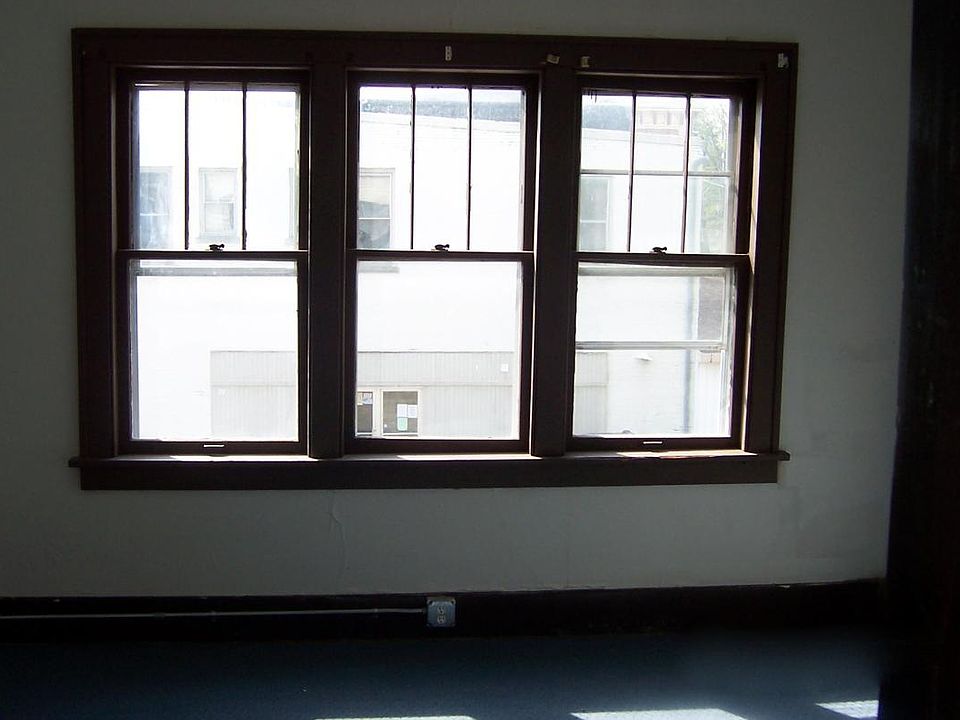 2nd image of 2555 Central Ave APT 5