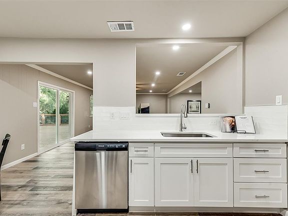 4th image of 3467 Navajo Cir