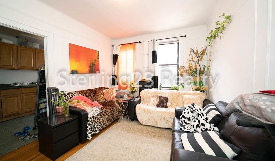 1st image of 3049 34th St APT 3F